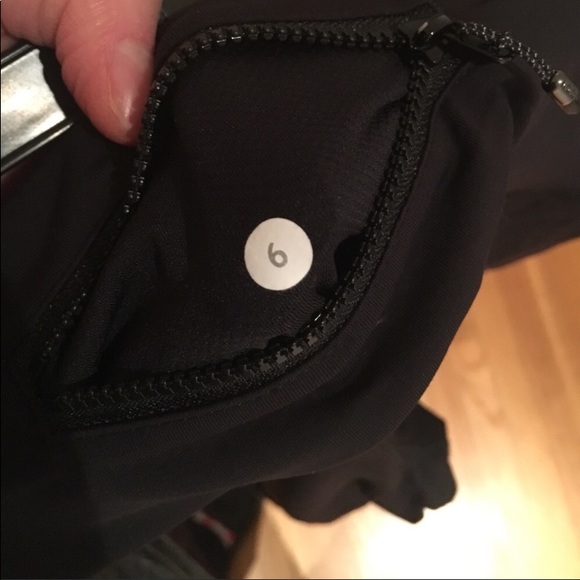 Lululemon tights - Picture 4 of 4